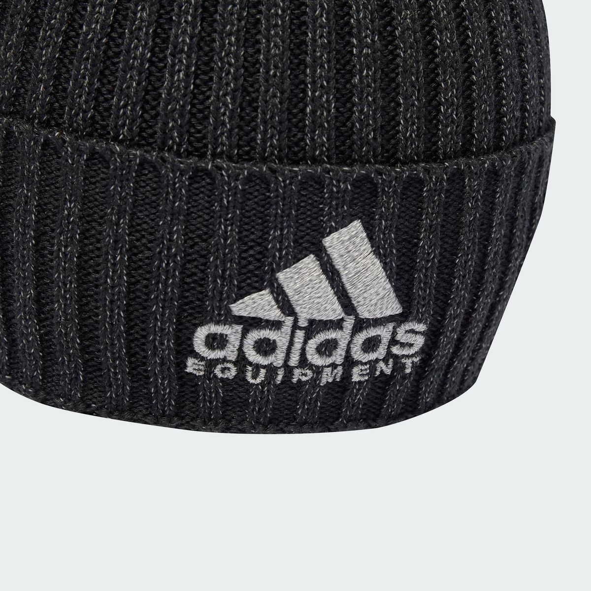 아디다스(ADIDAS) 이큅먼트 반사 비니 JW0022