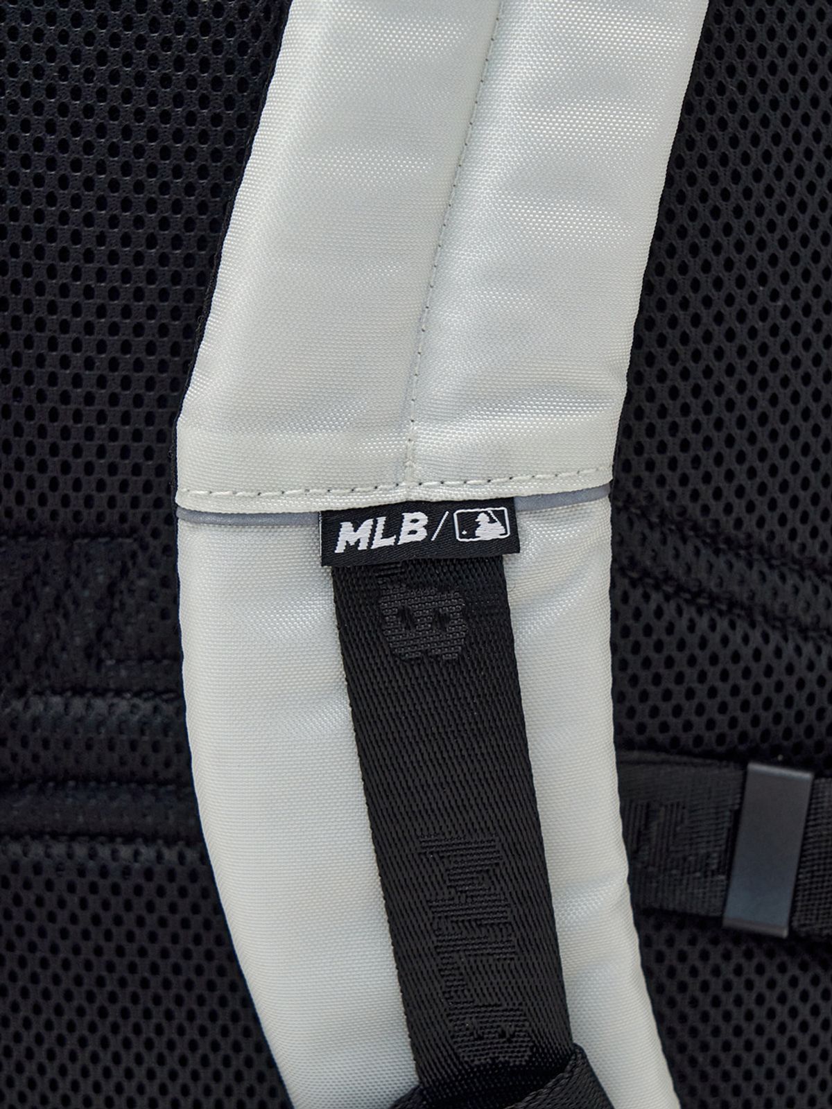엠엘비 키즈(MLB KIDS) 태그 케이지 책가방 NY (Cream)
