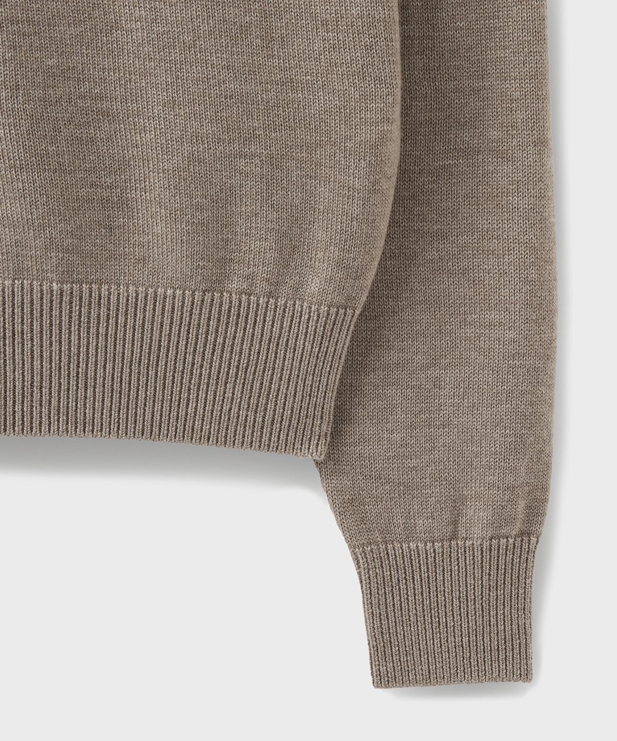 브랜디드(BRANDED) [SUPERIOR] CLOUD SUPERFINE V-NECK KNIT [SAND BEIGE]