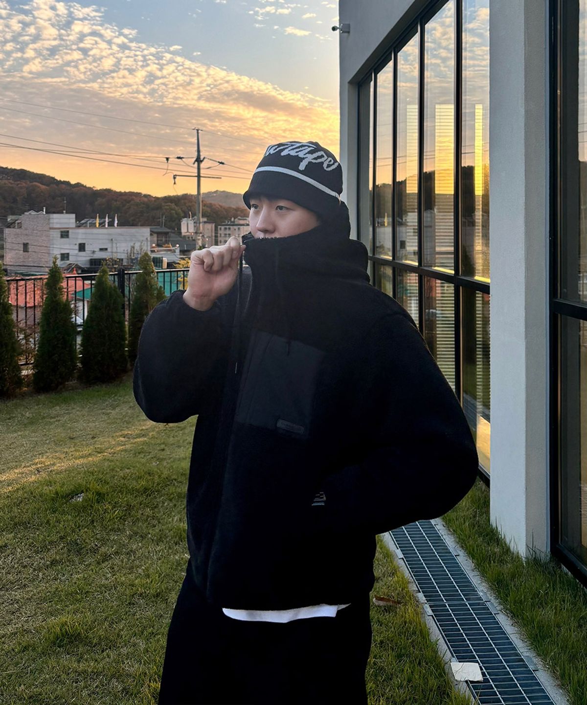 체이스컬트(CHASECULT) 공용 양털 보아 후드 집엎 점퍼-블랙