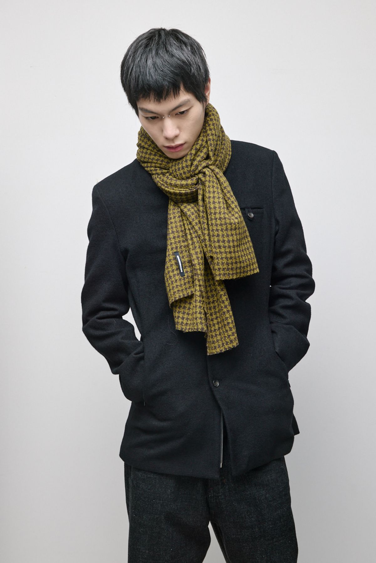 해칭룸(HATCHINGROOM) Houndstooth Check Wool Muffler Green