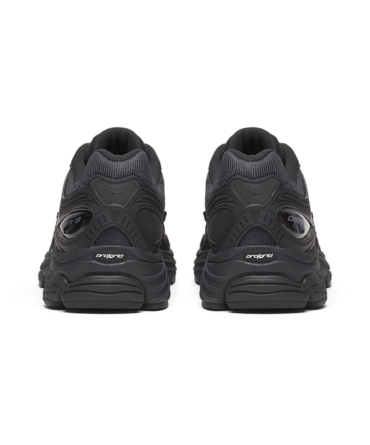 써코니(SAUCONY) (공용) 프로그리드 옴니 9 (아머) - 블랙 / S70897-3