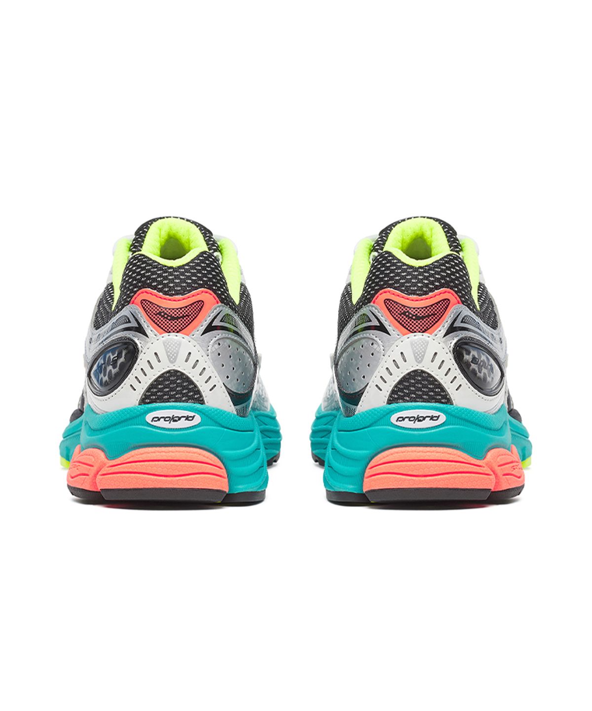써코니(SAUCONY) (남성) 프로그리드 옴니 9 OG - 실버:뮤턴트 / S70739-27
