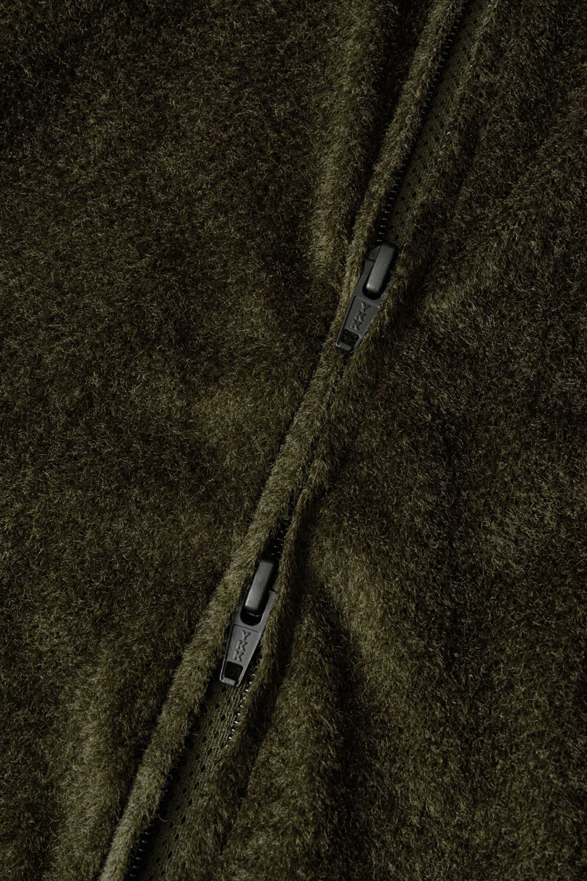 해칭룸(HATCHINGROOM) Fuzzy Mesh Hoodie Khaki