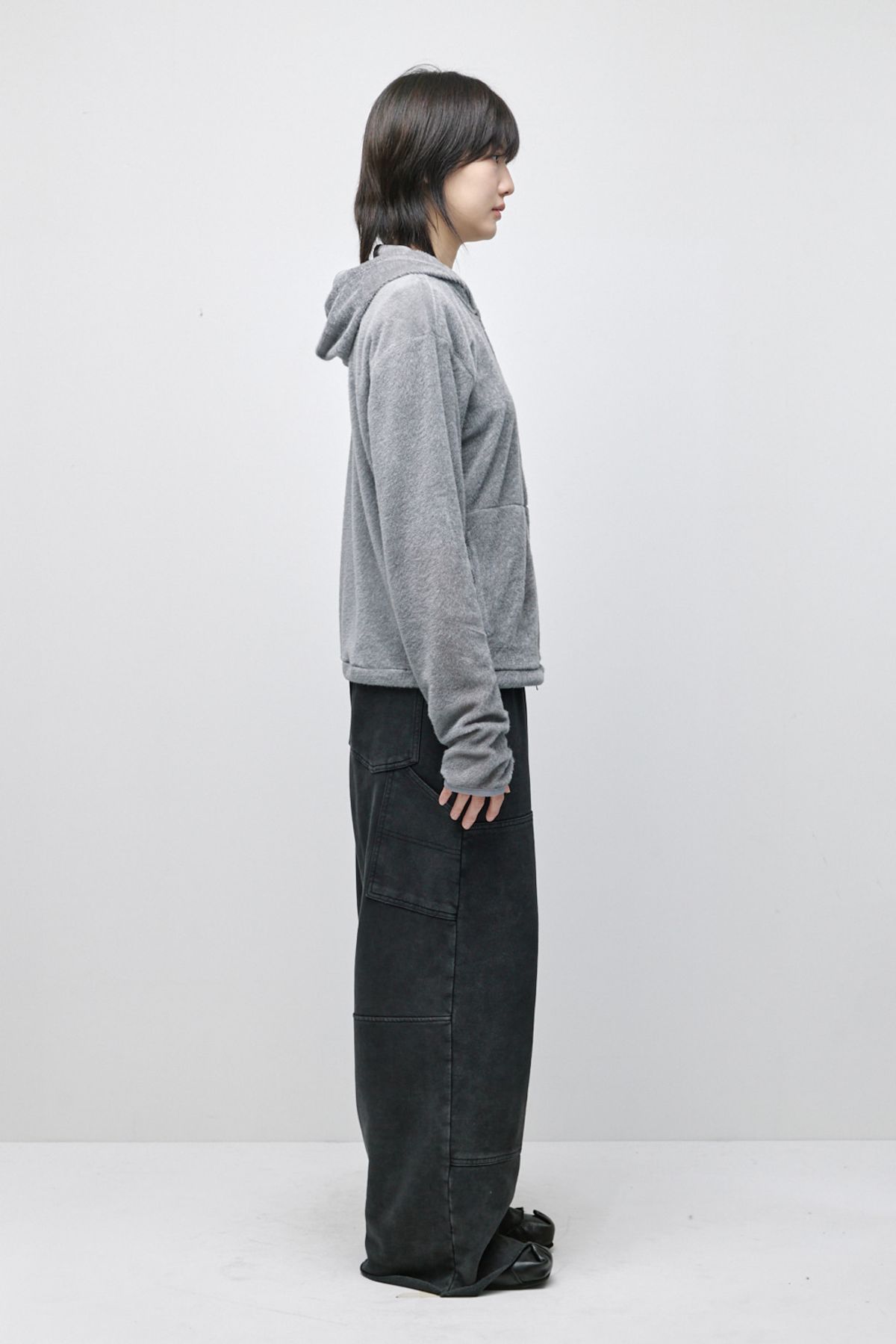 해칭룸(HATCHINGROOM) Fuzzy Mesh Hoodie Light Grey