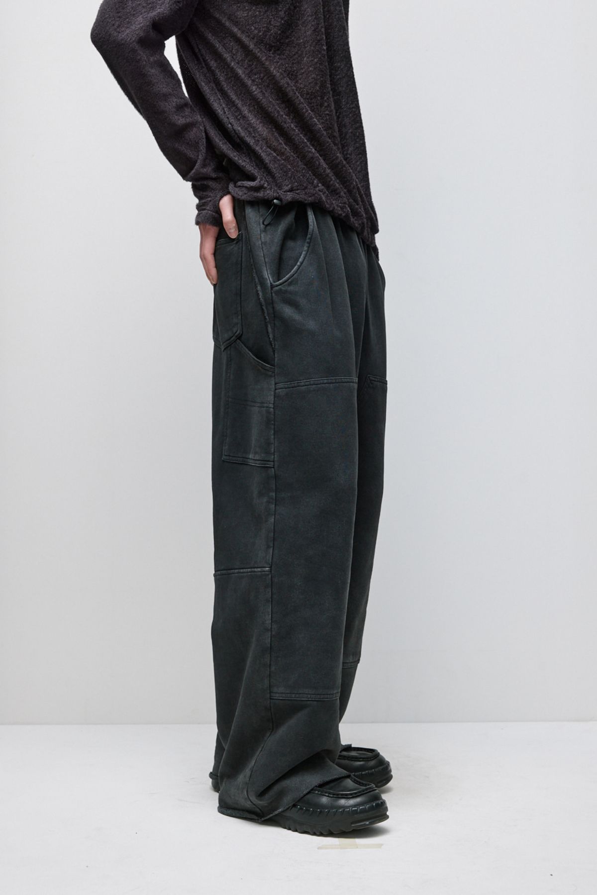 해칭룸(HATCHINGROOM) Double Knee Sweat Pants Aged Charcoal