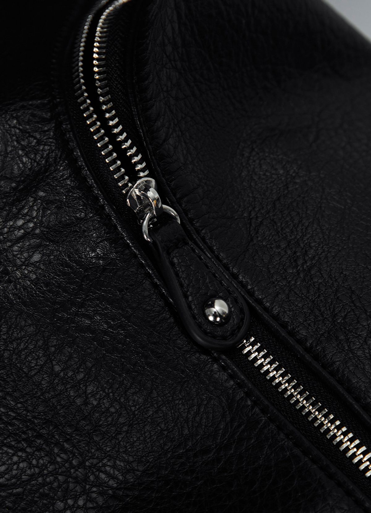 애즈온(ASON) ROVE BAG / BLACK