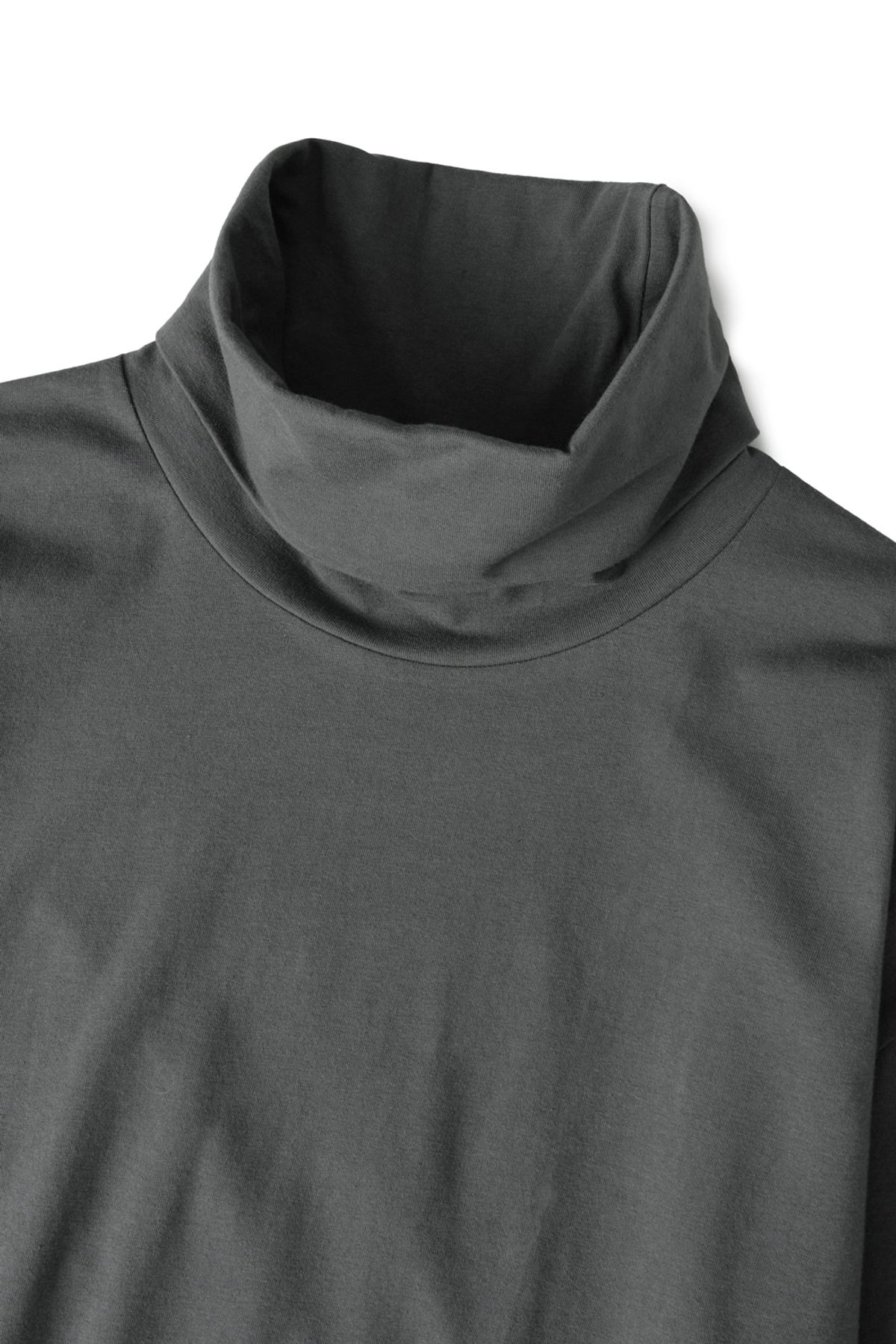 해칭룸(HATCHINGROOM) Boxer Turtleneck Tee Charcoal