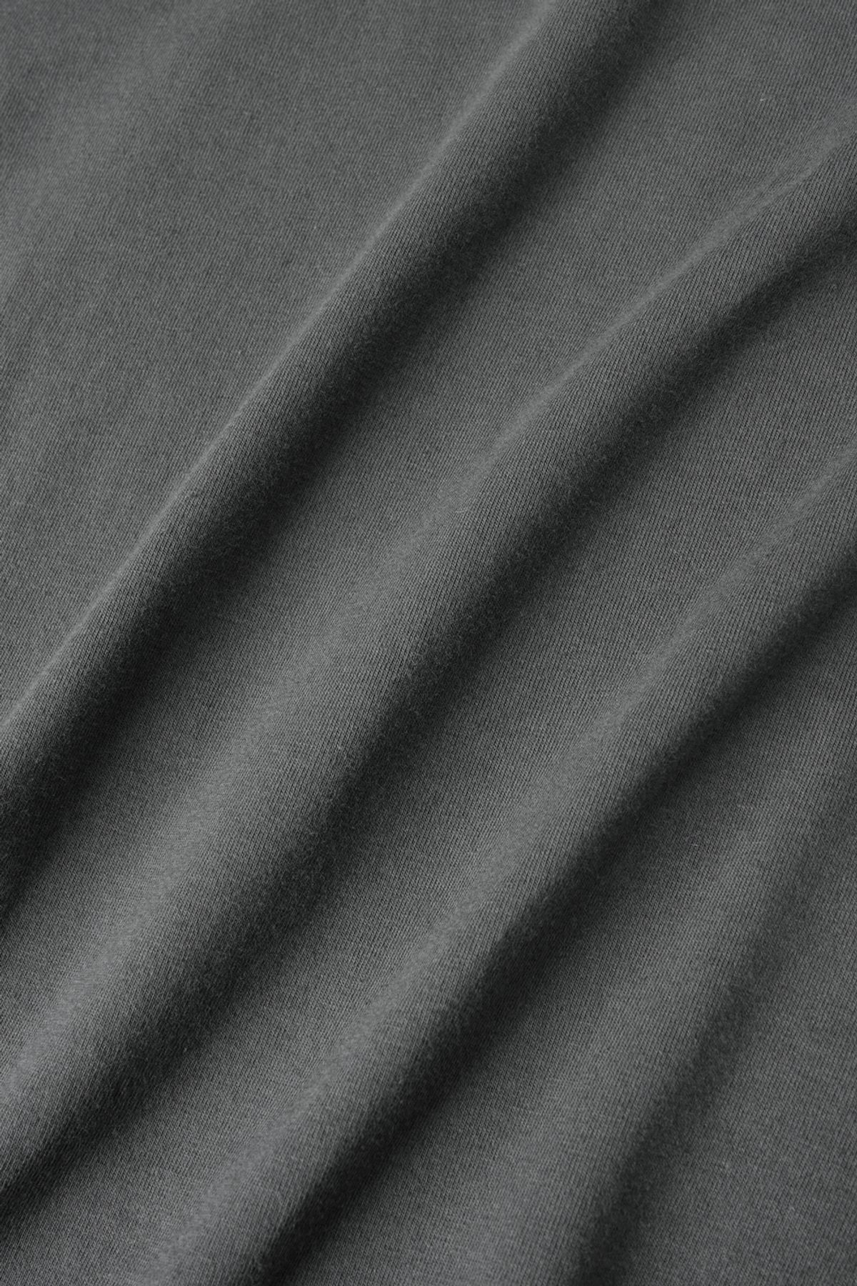 해칭룸(HATCHINGROOM) Boxer Turtleneck Tee Charcoal