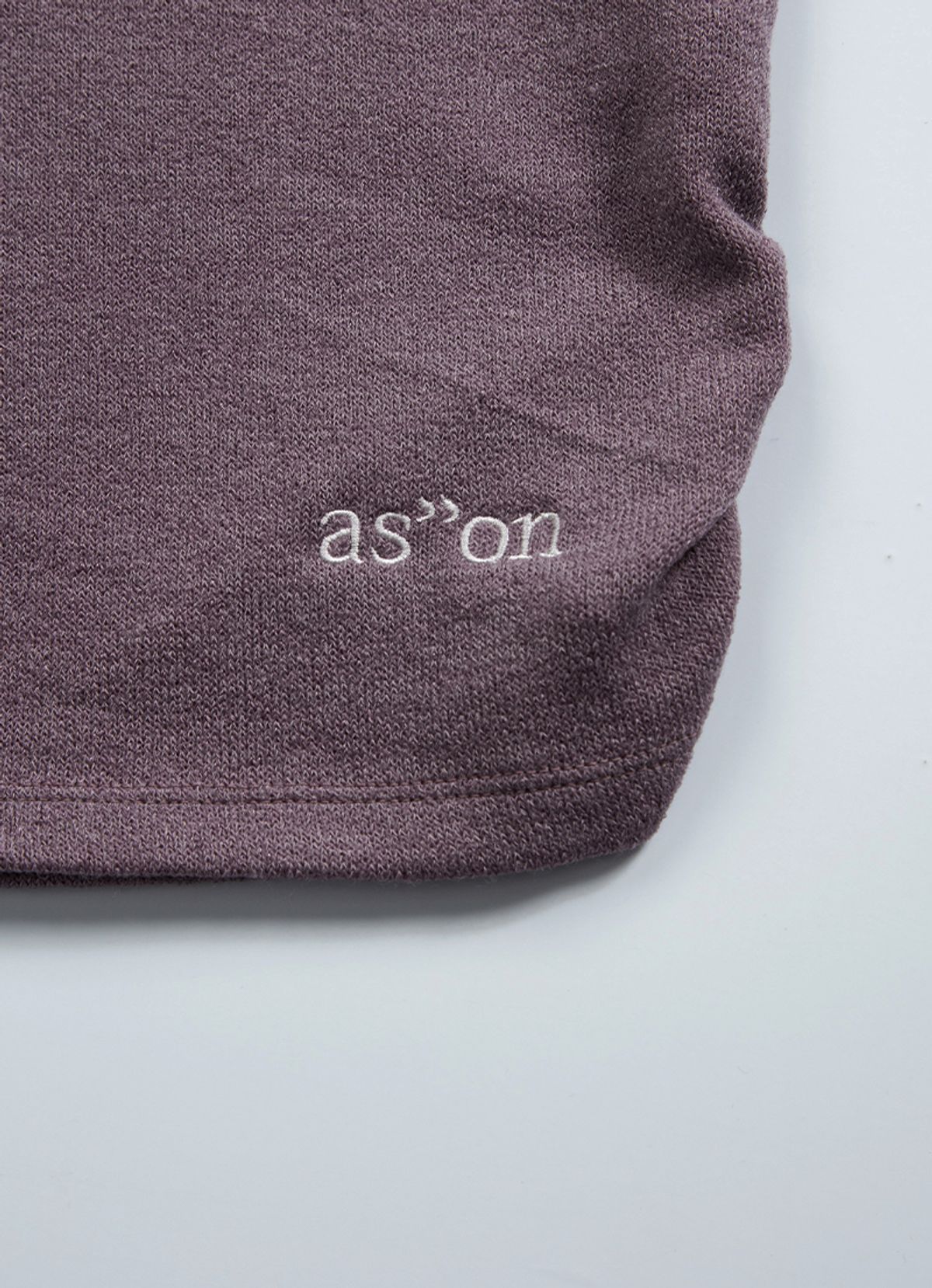 애즈온(ASON) MUSE CUT-OUT TEE / PURPLE