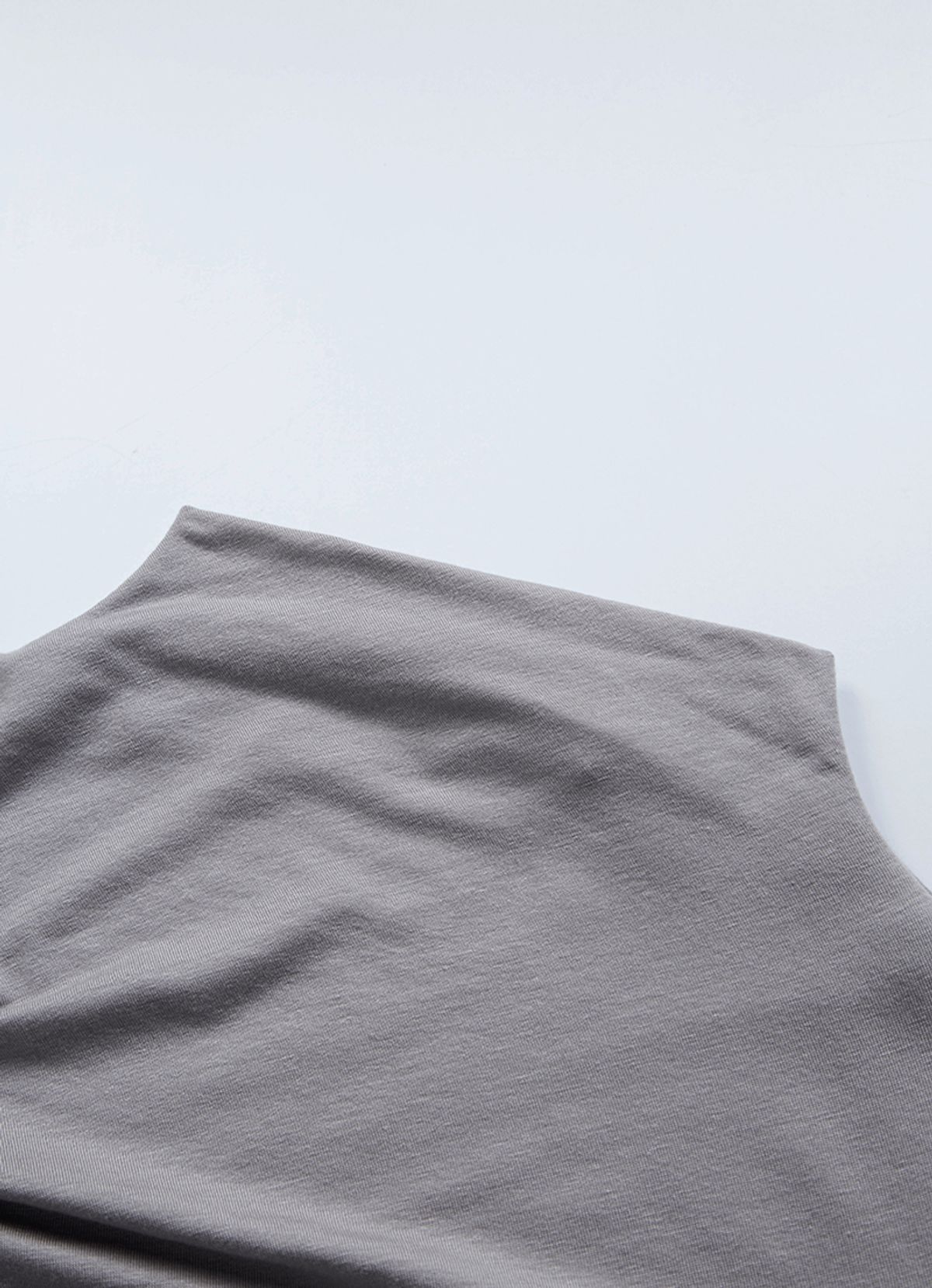 애즈온(ASON) VEIL HIGH-NECK TEE / LAVENDER