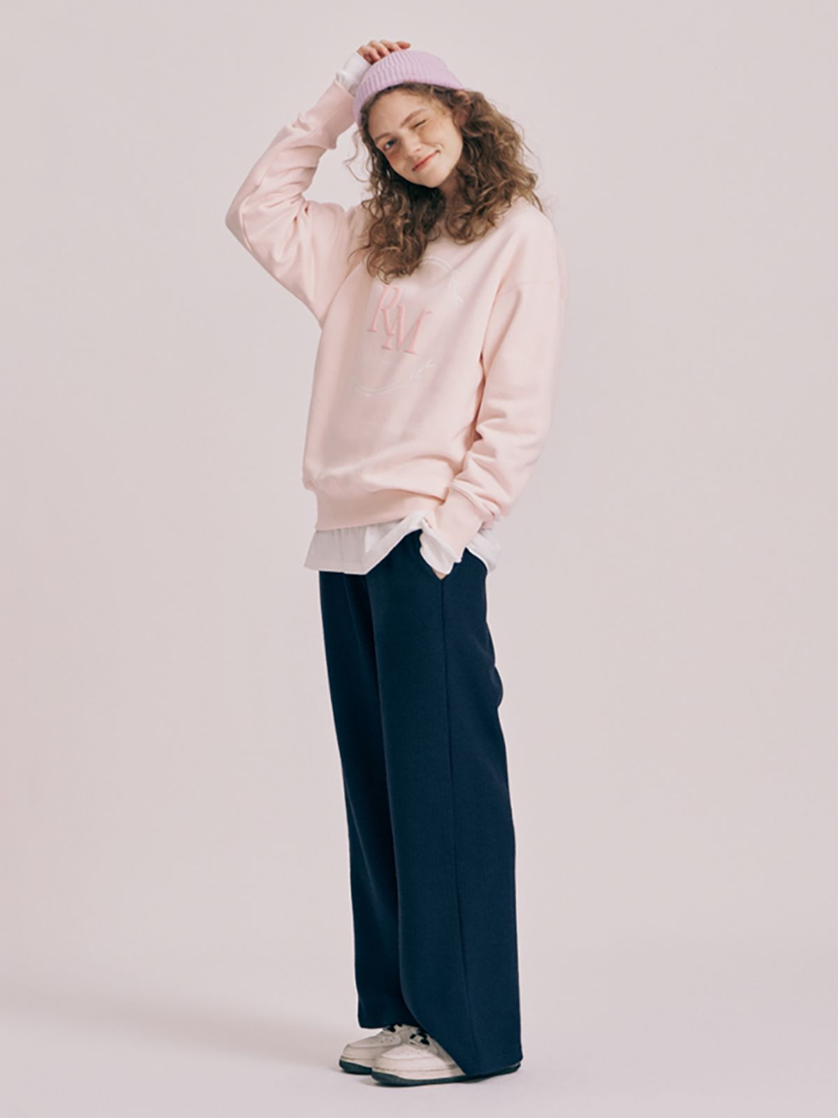 알엠알엔(RMRN) LAUREL SWEAT