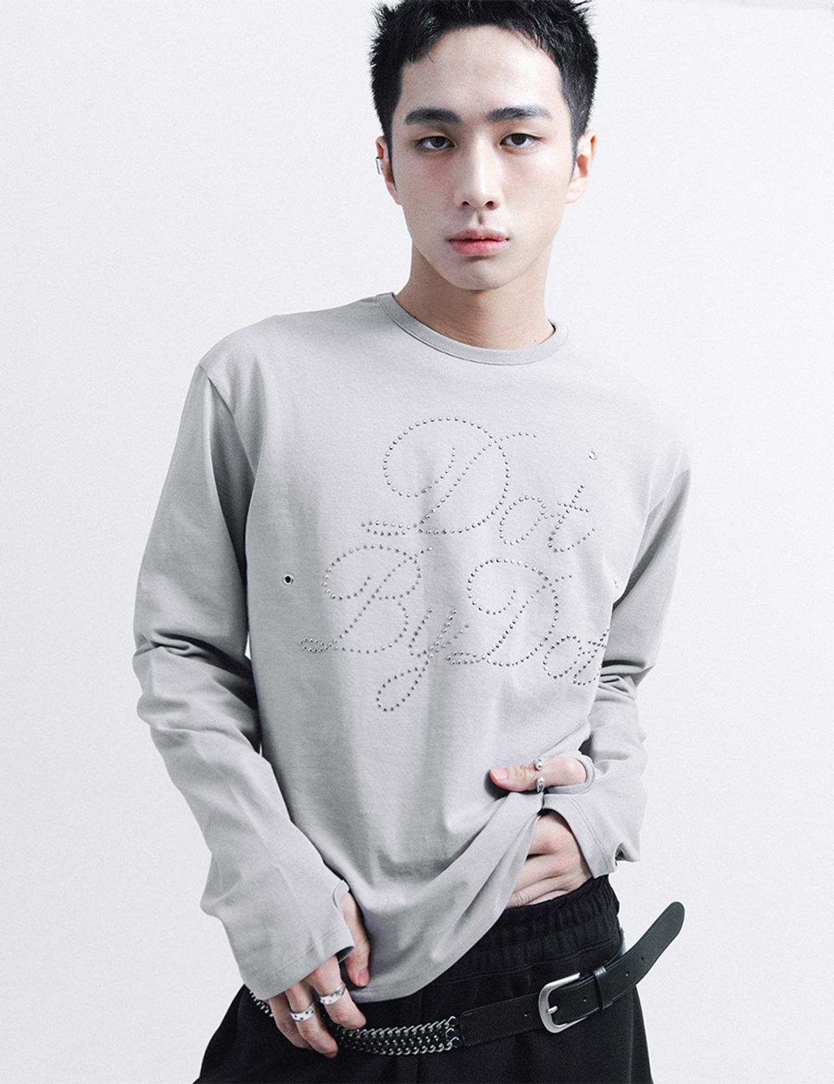유네(YUNE) Dot Thumb Long Sleeve_[Gray]