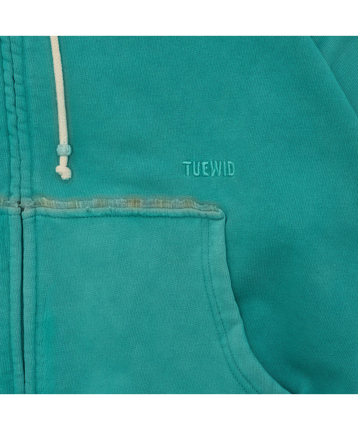투위드(TUEWID) tuewid classic embroidery set up zip-up in turquoise
