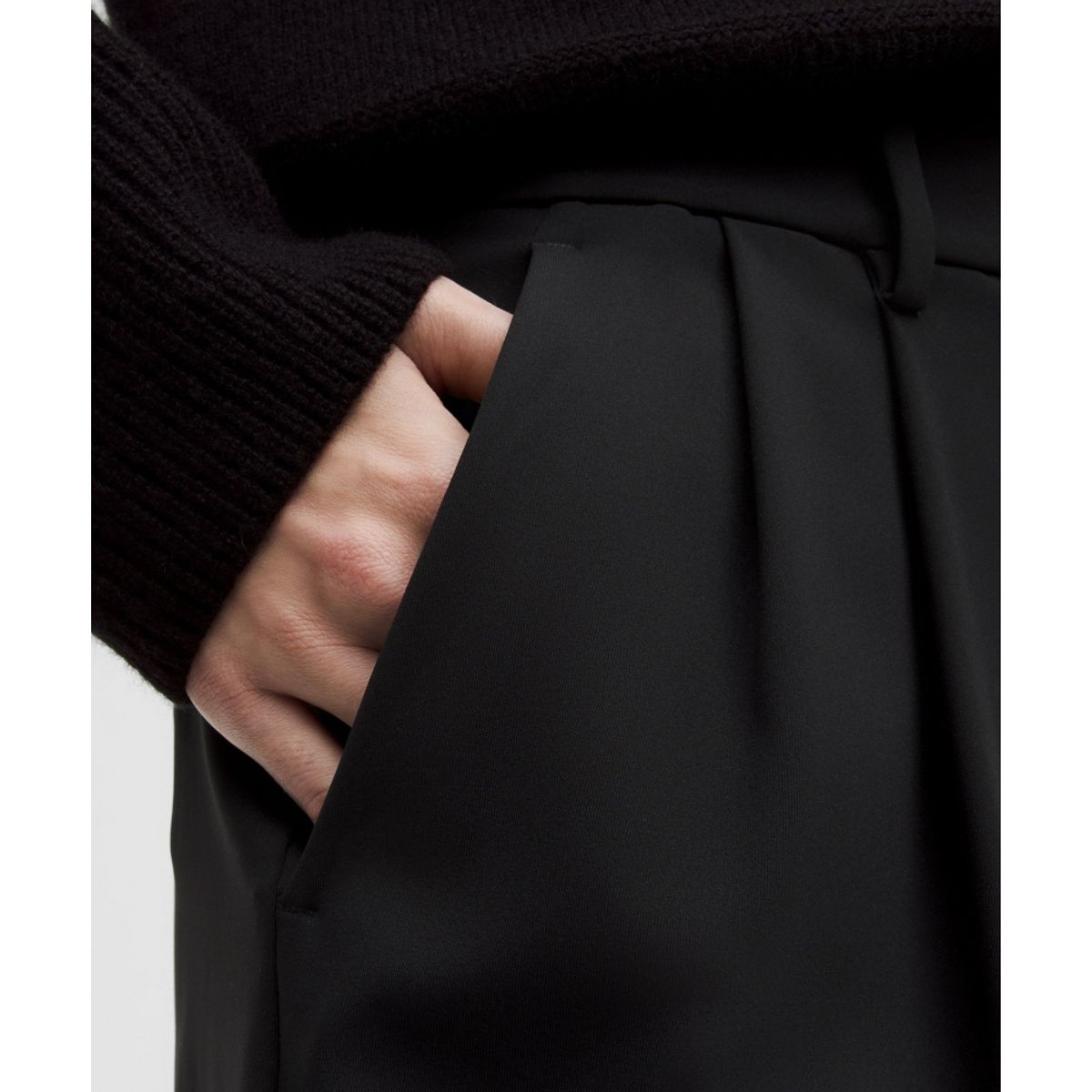 룰루레몬(LULULEMON) 데이드리프트 플리티드 하이라이즈 쇼츠 7inch  BLK