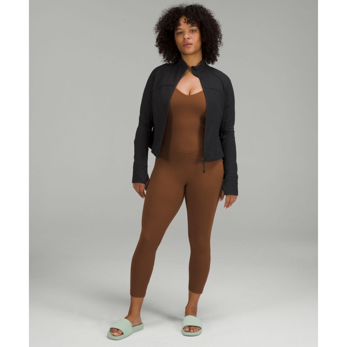 룰루레몬(LULULEMON) 디파인 크롭 재킷 *리브드 Nulu  BLK