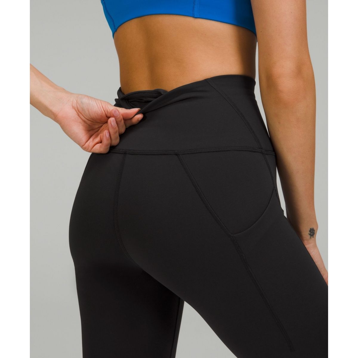 룰루레몬(LULULEMON) 원더 트레인 하이라이즈 타이츠 위드 포켓 24inch *아시아 핏  BLK