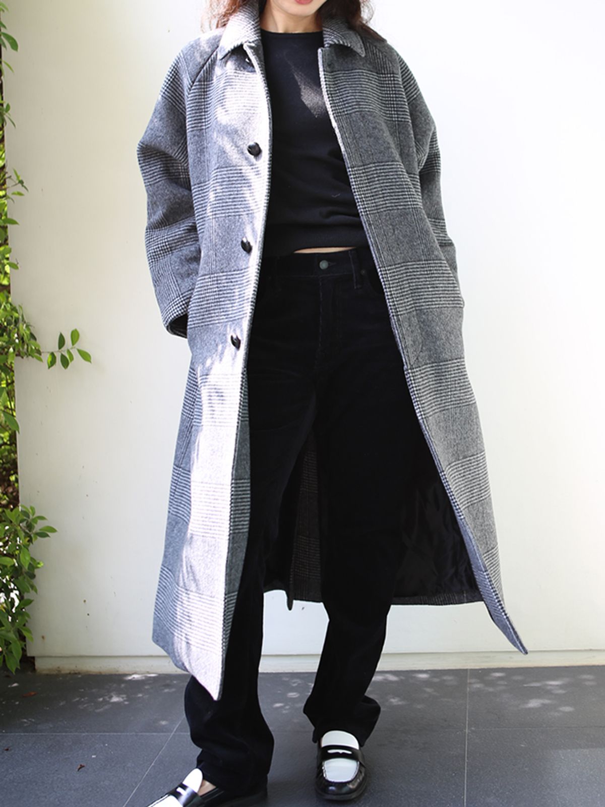 고저(GOZER) GLEN CHECK RAGLAN CHECK OVER COAT_BLACK