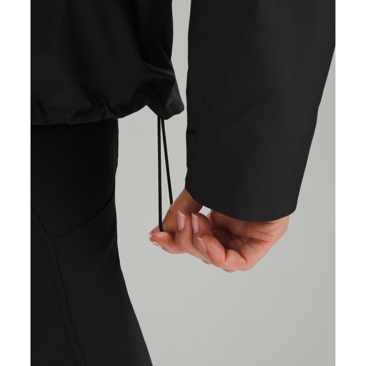 룰루레몬(LULULEMON) 레인 체이서 재킷  BLK