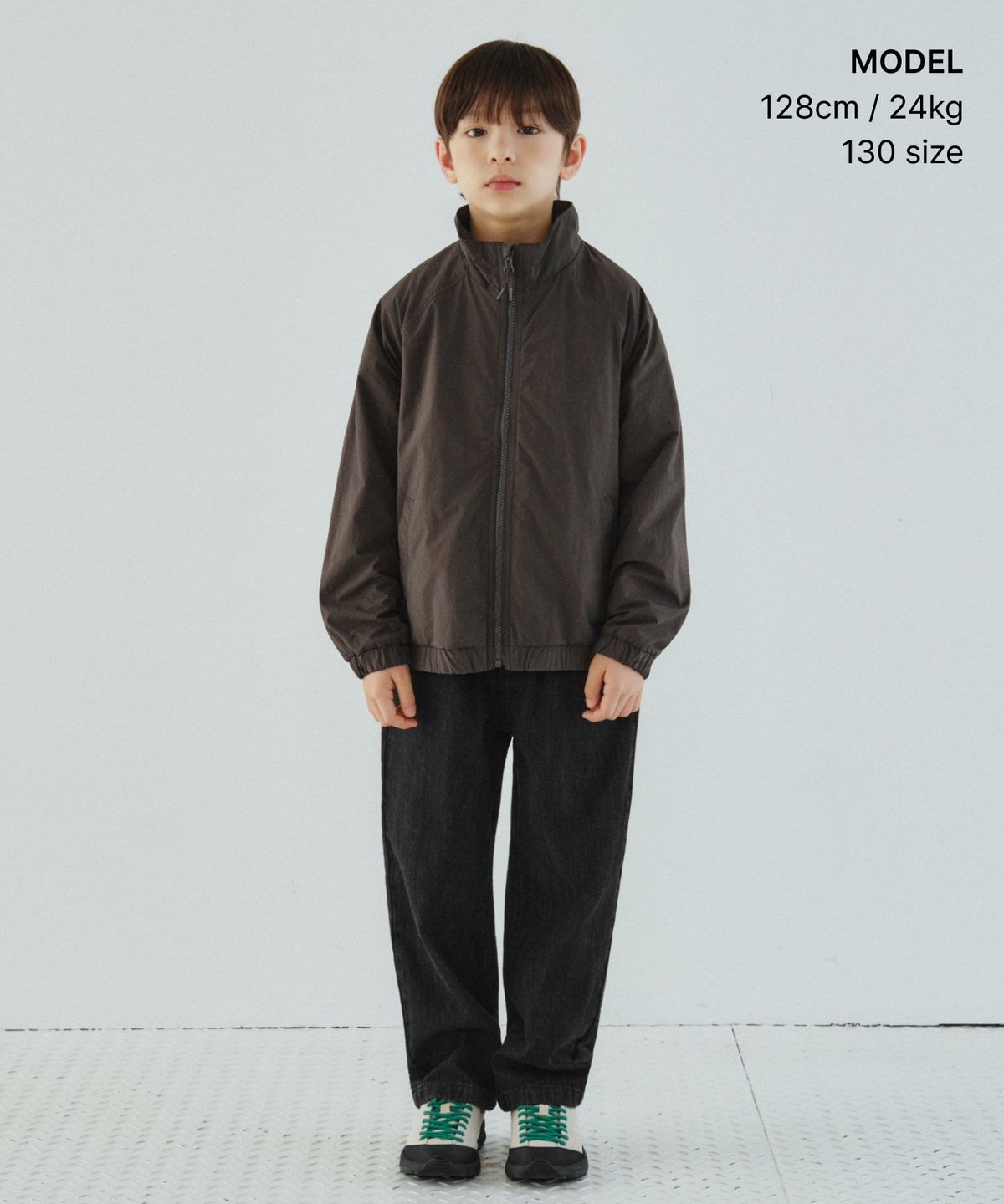 무신사 스탠다드 키즈(MUSINSA STANDARD KIDS) 린넨 라이크 레귤러 핏 밴딩 데님 팬츠 [로우 블랙]