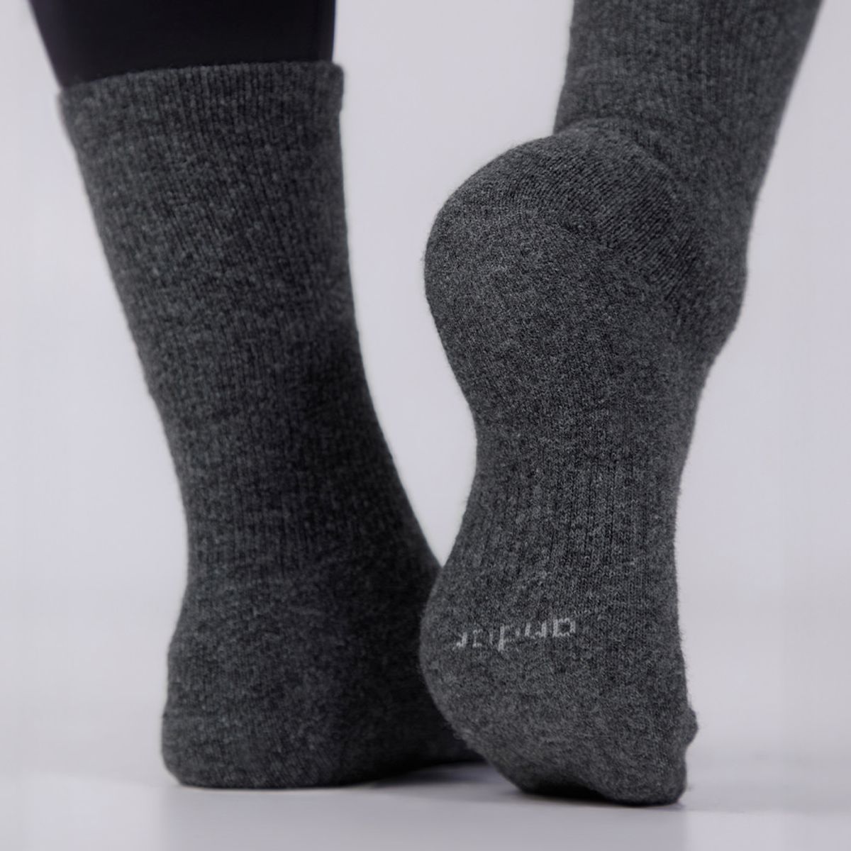 안다르(ANDAR) 램스울 크루 삭스