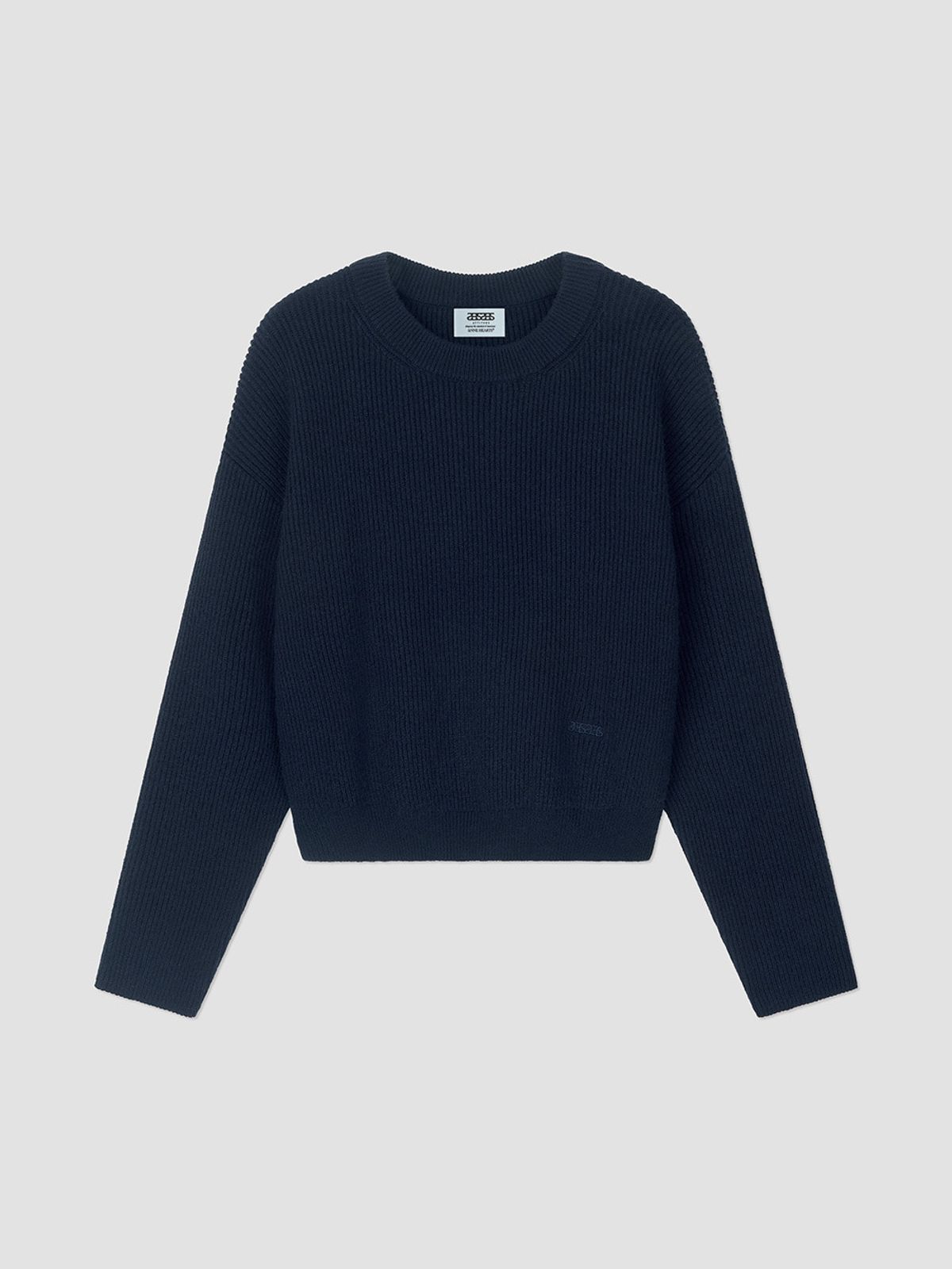 앤하츠(ANNEHEARTS) Bottom Logo Solid Knit Navy