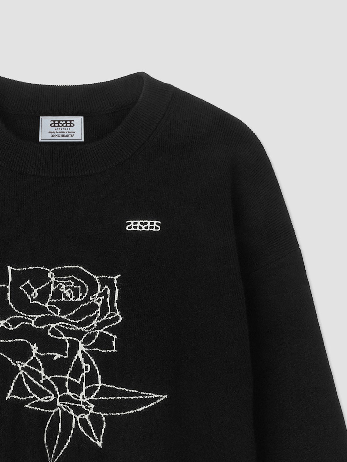 앤하츠(ANNEHEARTS) Rose Sketch Round Knit Black