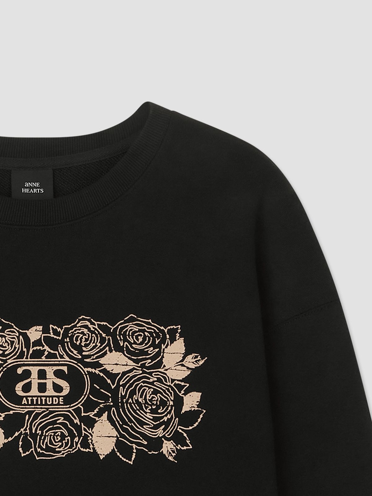 앤하츠(ANNEHEARTS) Rosevine Sweatshirts Black