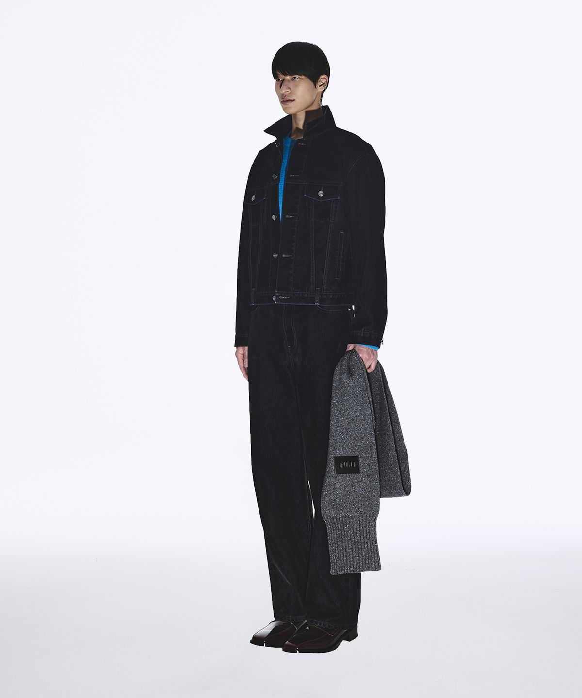 유지(YUJI) VELVET DENIM TRUCKER JACKET MYSTIC BLUE