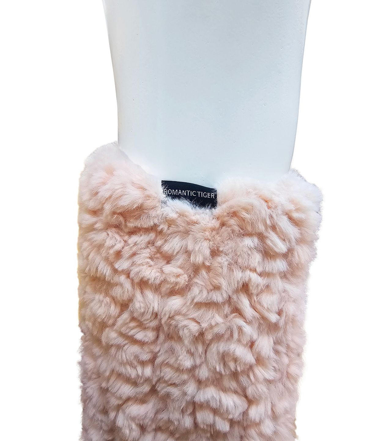 로맨틱타이거(ROMANTIC TIGER) hug me fur leg warmer (pink)