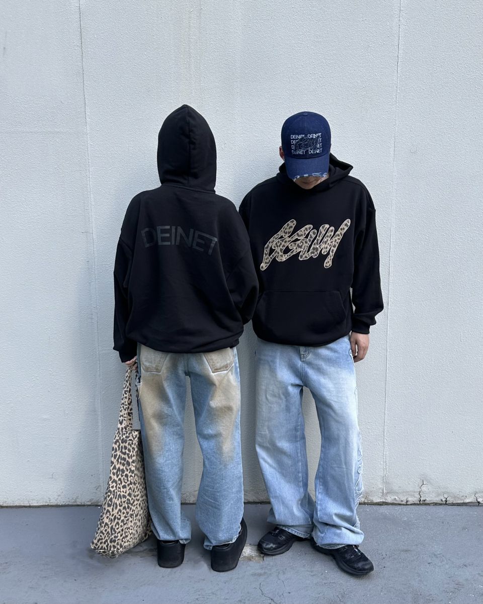 MUSINSA | DEINET [GGUM x DEINET] HOODIE IN BLACK
