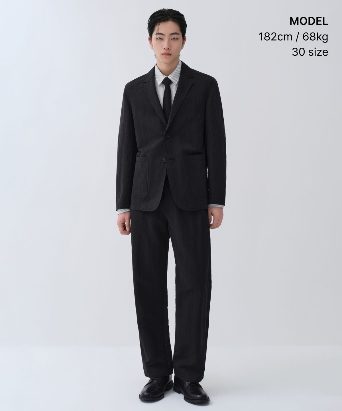 무신사 스탠다드(MUSINSA STANDARD) [시티 워커스] 테이퍼드 카머 팬츠 [블랙]