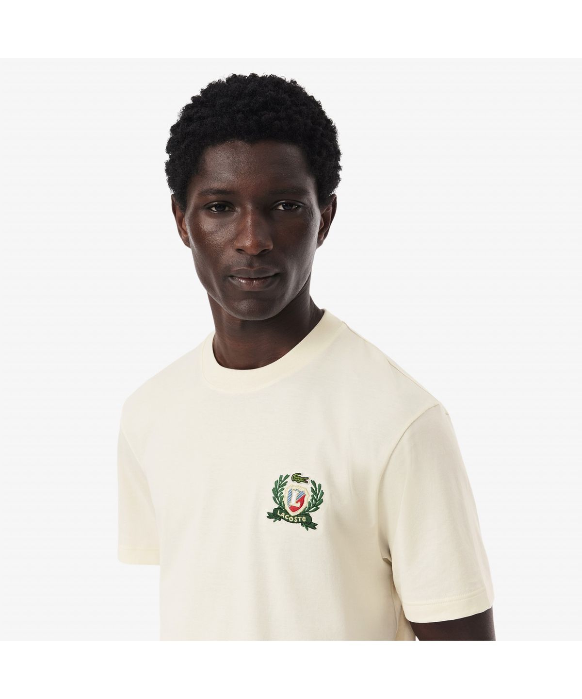 라코스테(LACOSTE) 남성 MIF 뱃지 반팔 티셔츠 TH0027-55G XFJ