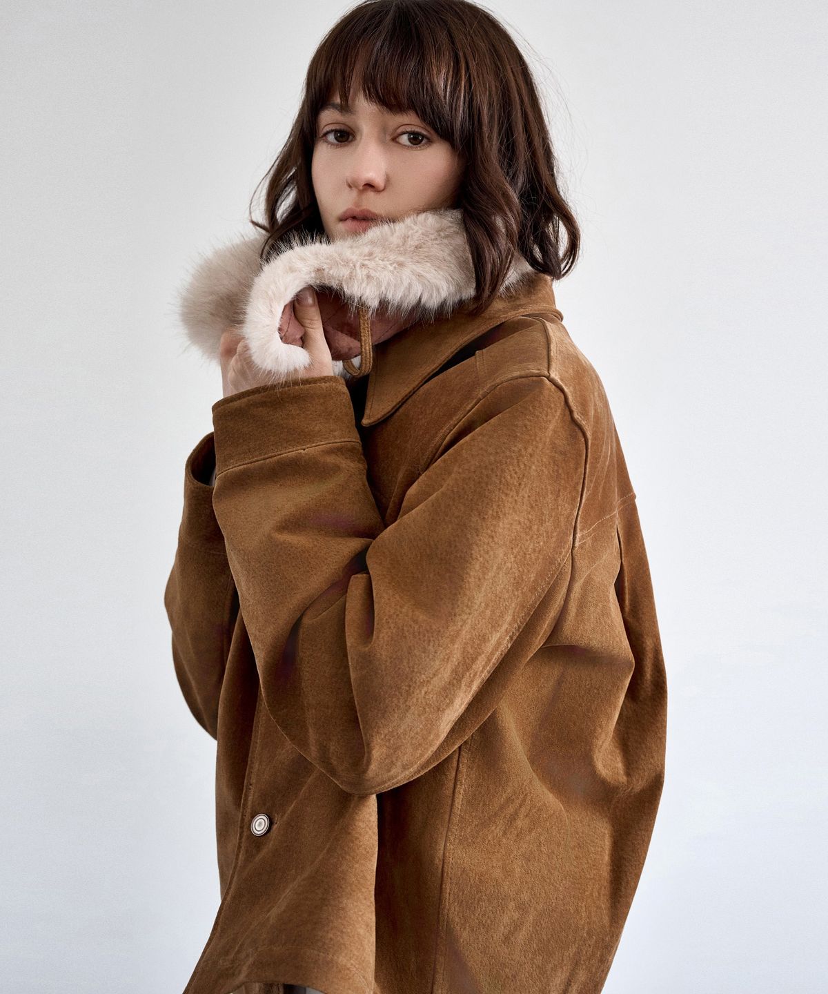 미테(MITTE) FUR COLLOR SUEDE JACKET_CAMEL