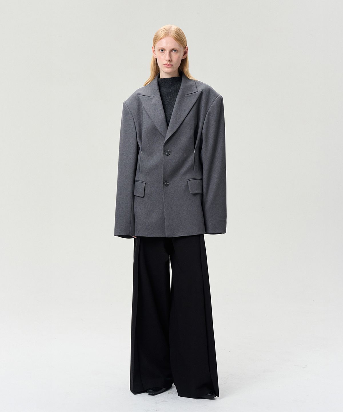 리이(RE RHEE) STITCH DETAIL OVERSIZED JACKET