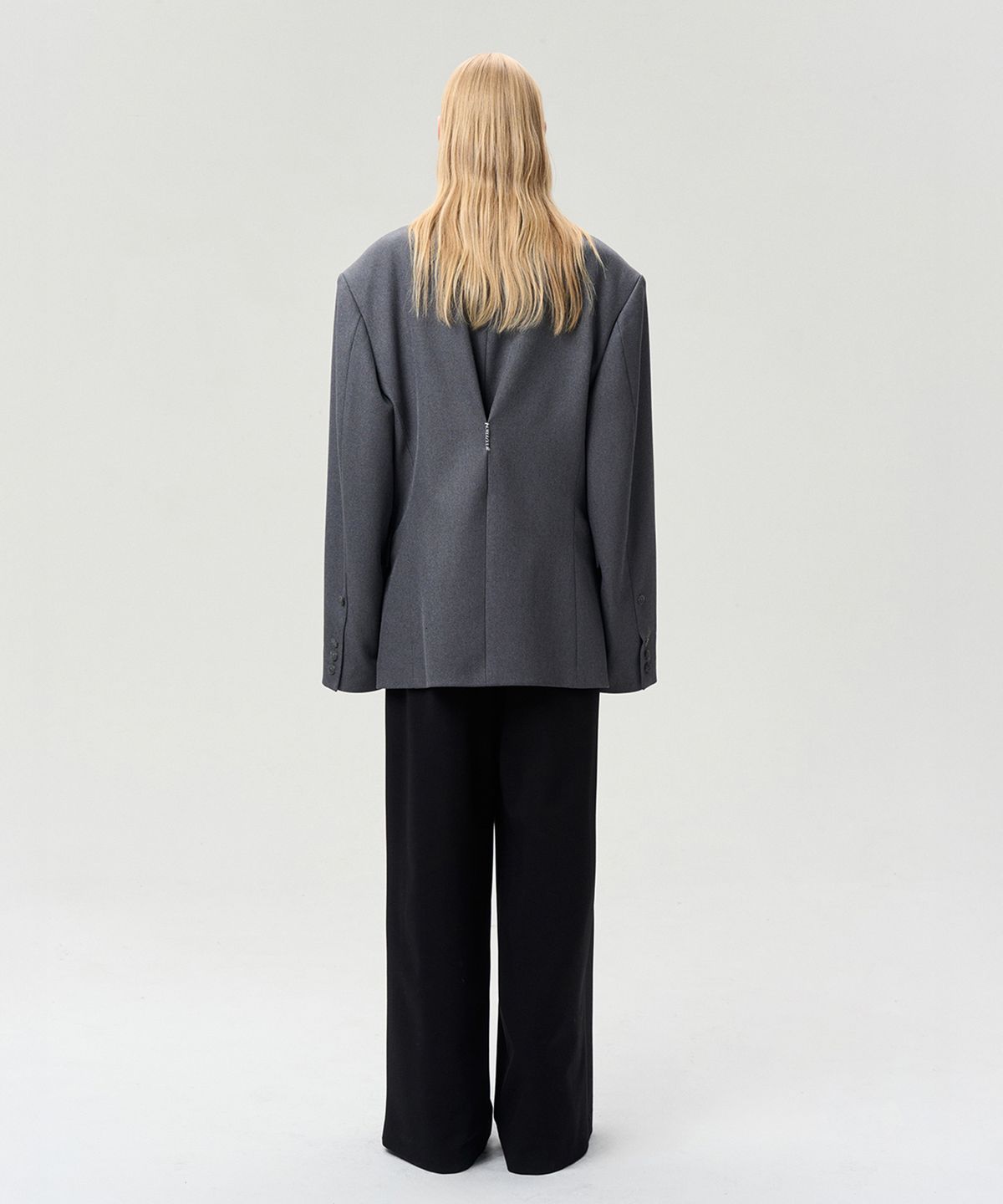 리이(RE RHEE) STITCH DETAIL OVERSIZED JACKET