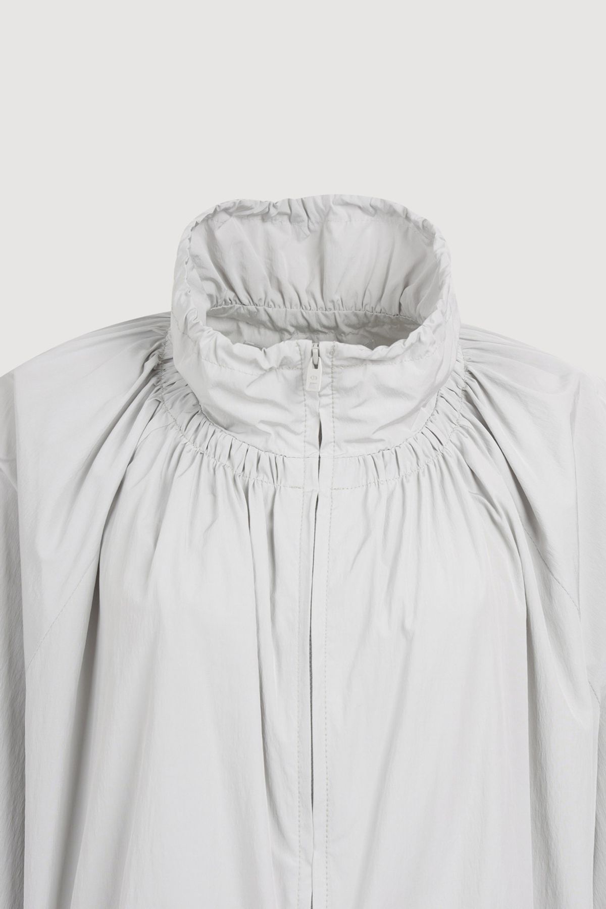 럭키슈에뜨(LUCKY CHOUETTE) Volume Pocket Long Jumper (light grey) LFUAW25260GYL