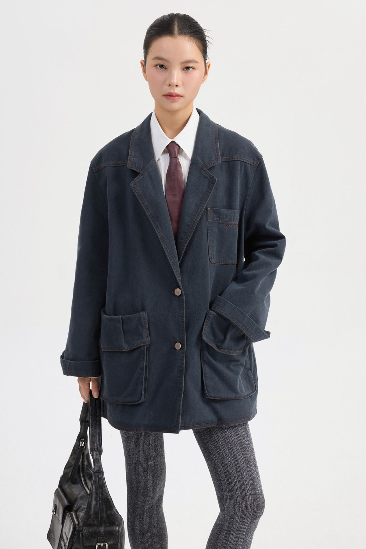 럭키슈에뜨(LUCKY CHOUETTE) Pocket Point Washing Denim Jacket (dark grey) LFPDW25210GYD