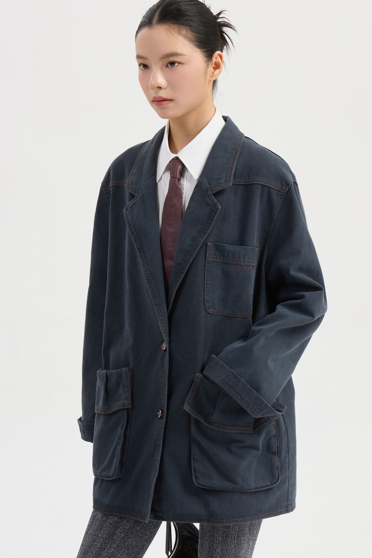 럭키슈에뜨(LUCKY CHOUETTE) Pocket Point Washing Denim Jacket (dark grey) LFPDW25210GYD