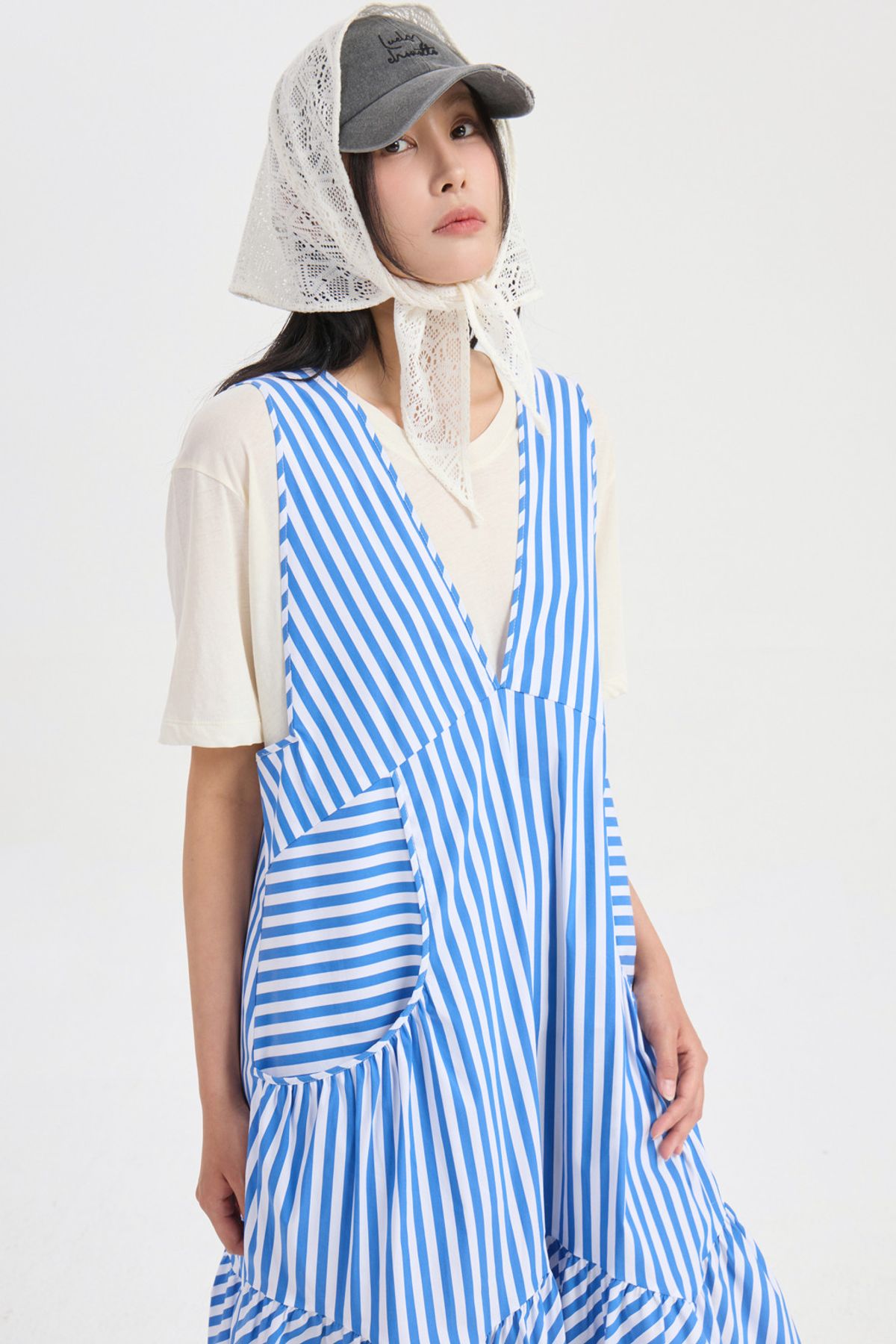 럭키슈에뜨(LUCKY CHOUETTE) Loose Fit Half Sleeve T-shirt (ivory) LFTAX25475IVX