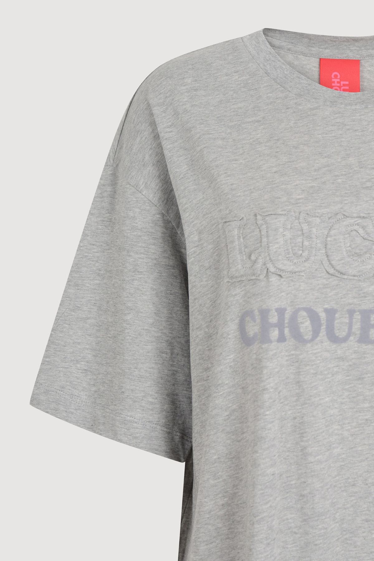 럭키슈에뜨(LUCKY CHOUETTE) Lettering Point Loose Fit Half Sleeve T-shirt (melange grey) LFTAA25160GYM