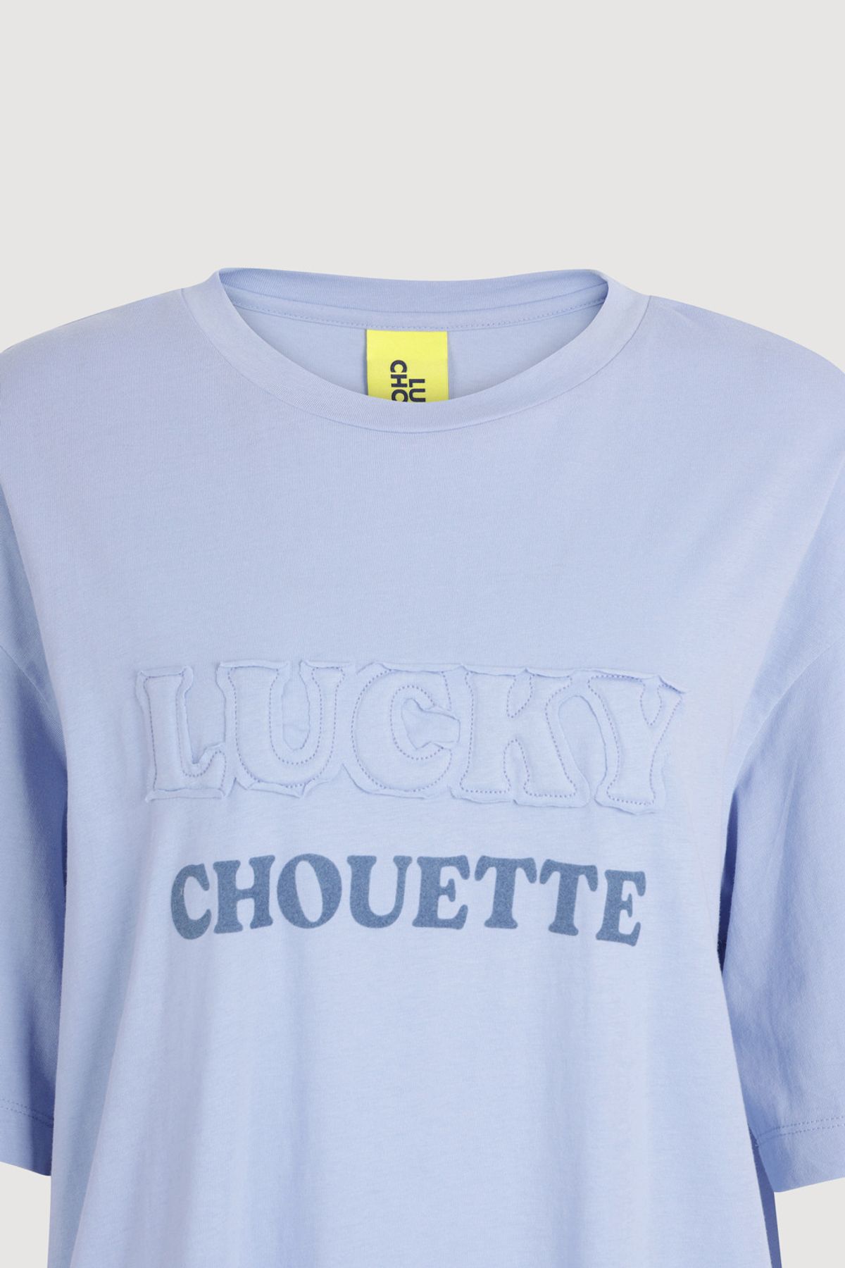 럭키슈에뜨(LUCKY CHOUETTE) Lettering Point Loose Fit Half Sleeve T-shirt (blue) LFTAA25160BUX