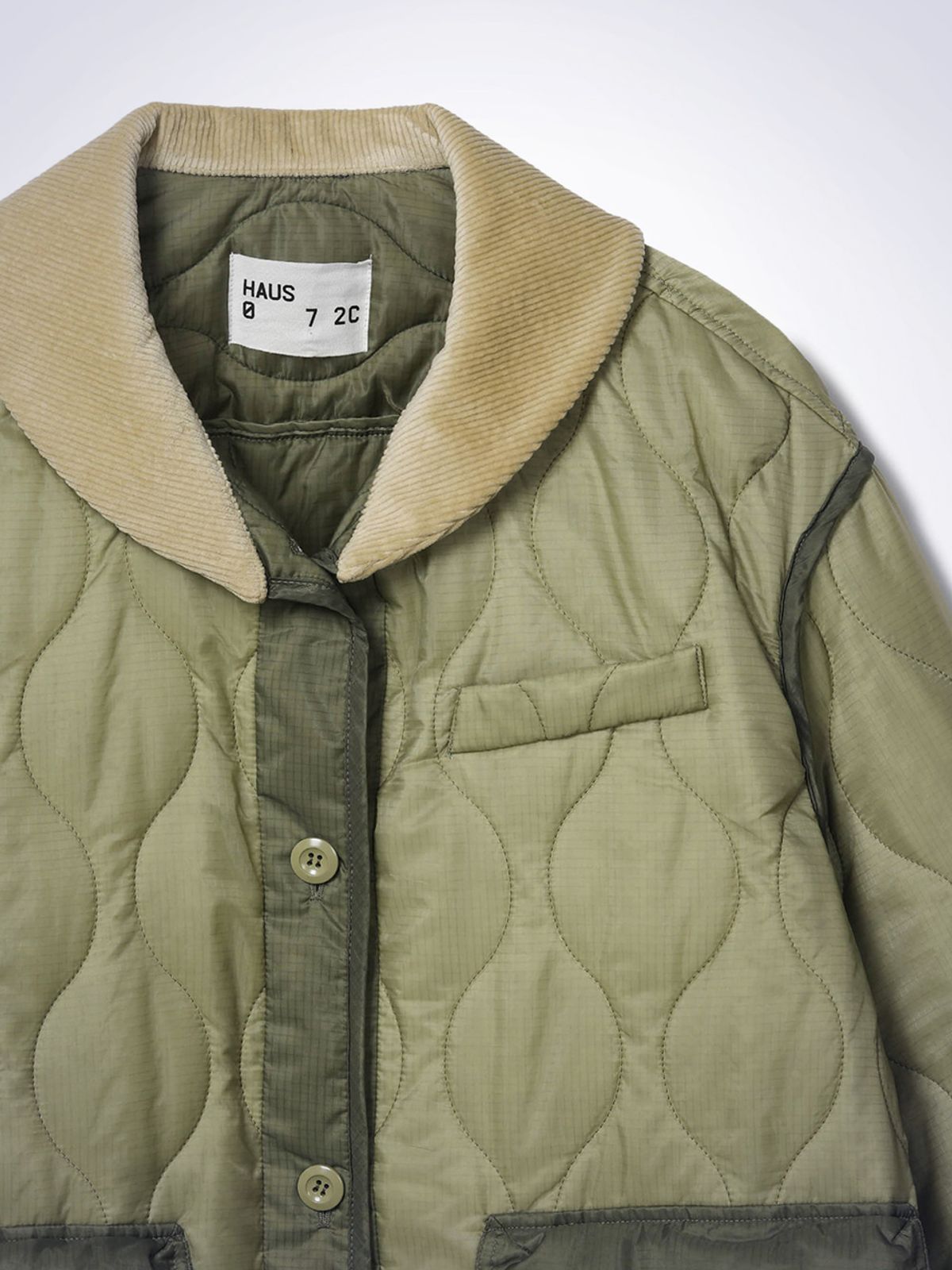 하우스공칠이씨(HAUS072C) ABODE QUILTING JACKET LIGHT KHAKI