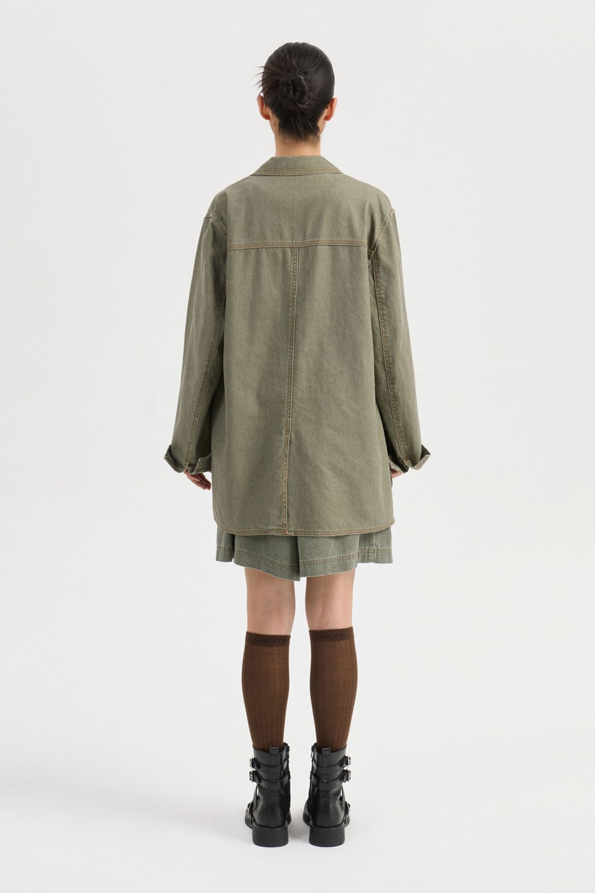 럭키슈에뜨(LUCKY CHOUETTE) Washing Denim Back Banding Shorts (khaki) LFPDW25230KHX