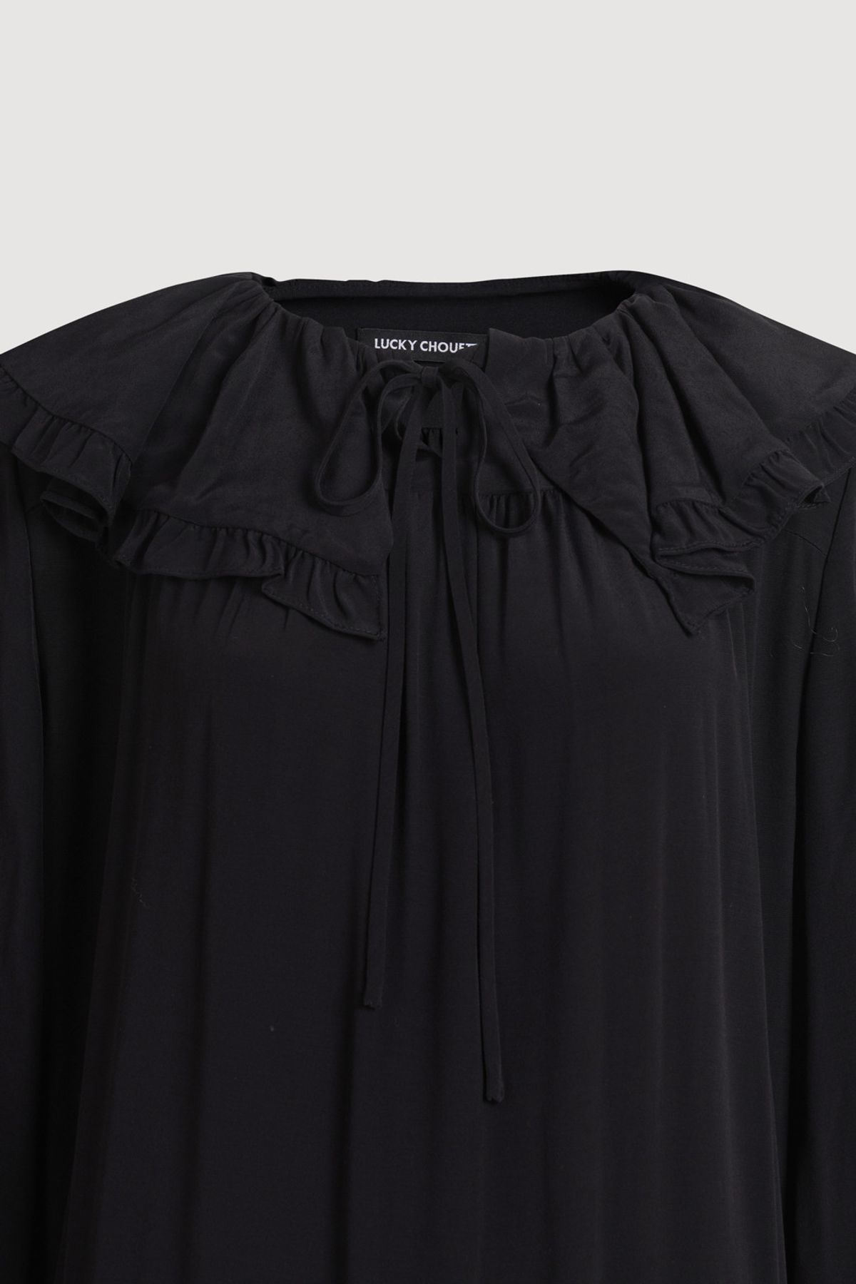 럭키슈에뜨(LUCKY CHOUETTE) Sailor Collar Dress (black) LFDAA25120BKX