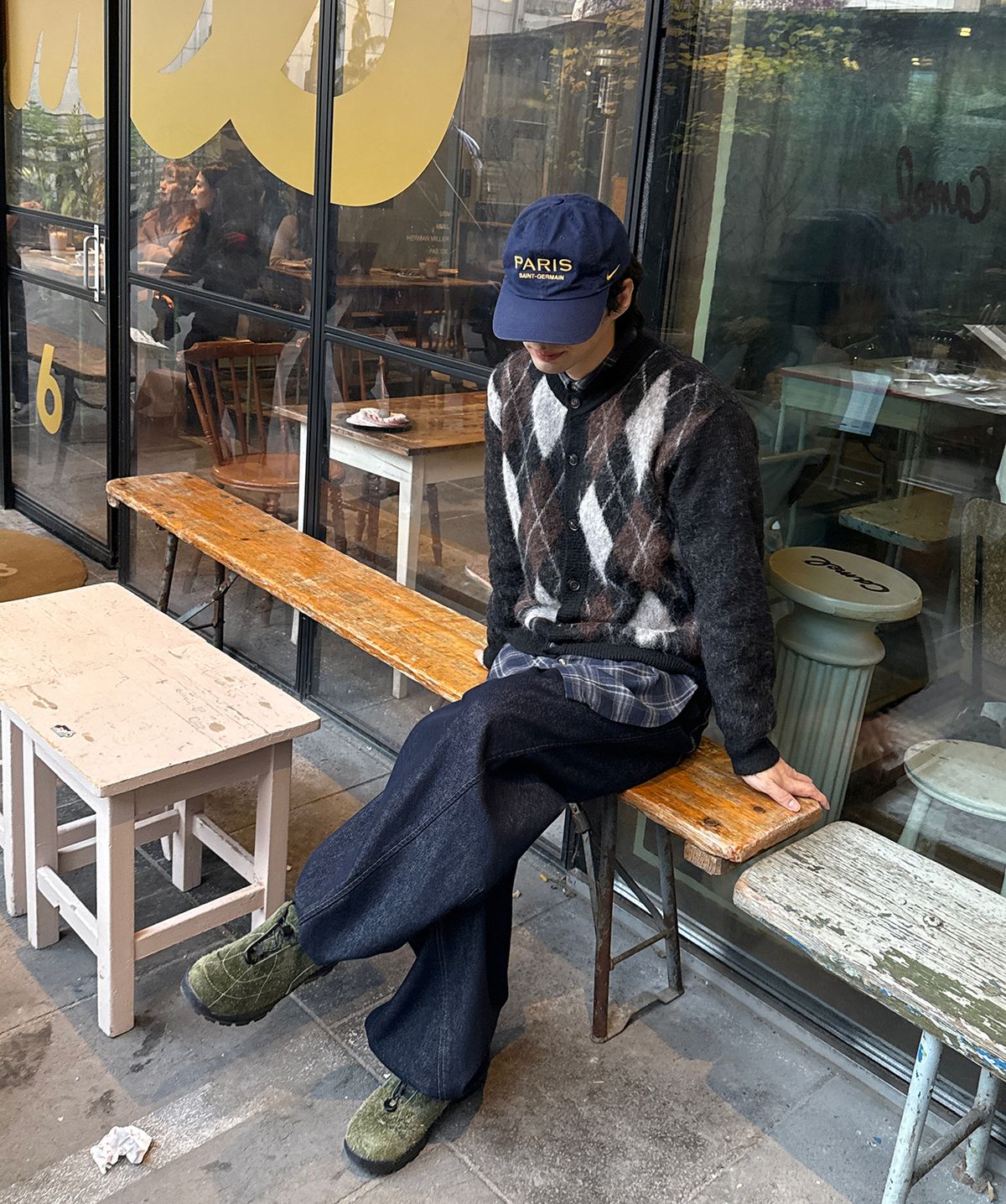 커즈넬로(CUZNELLO) 클래식 아가일 가디건_블랙