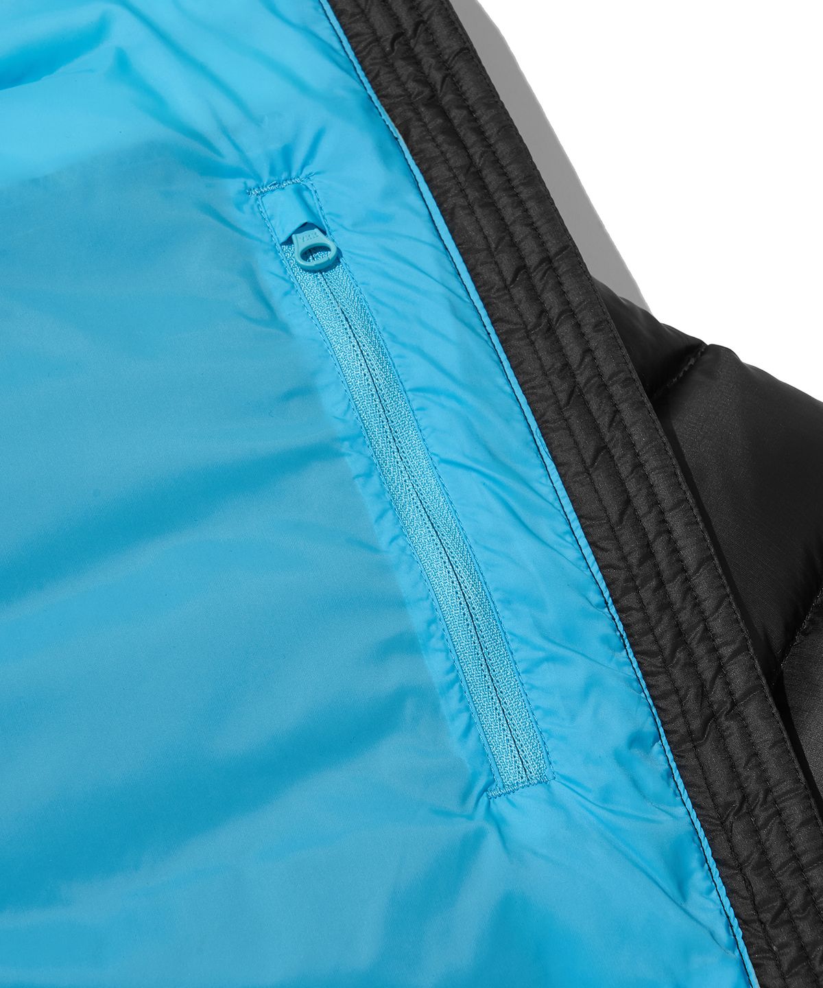 웰터 익스페리먼트(WELTER EXPERIMENT) X OSTRYA Equinox Goose Down Jacket_BLACK