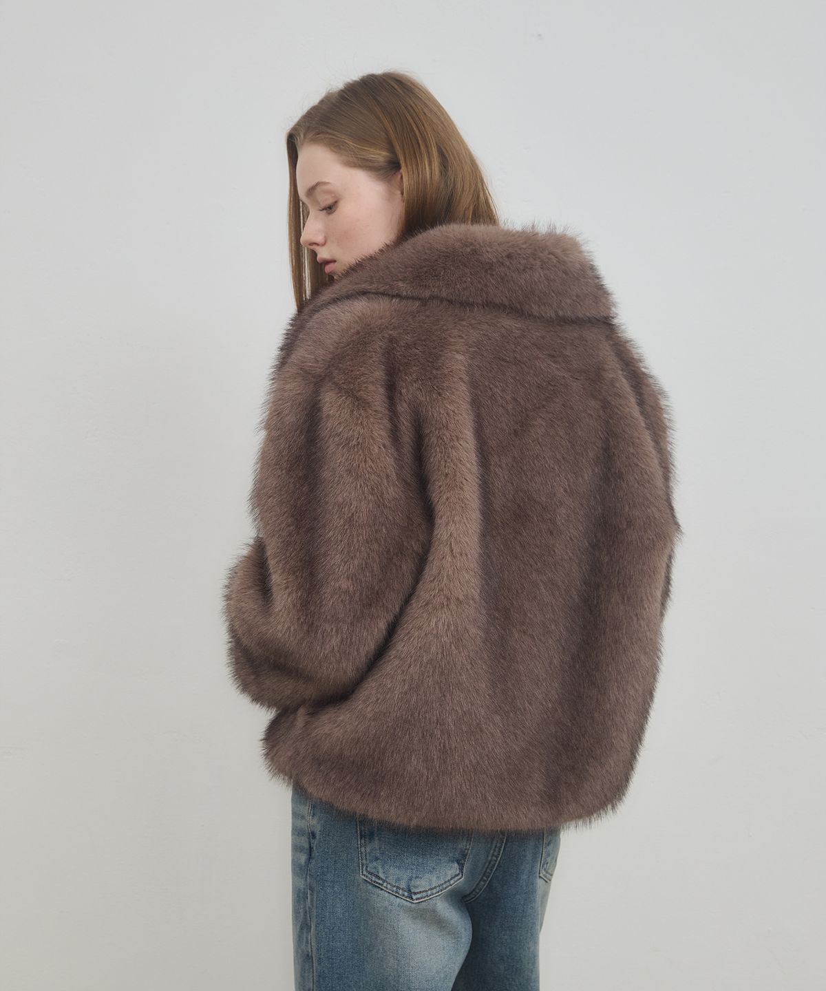 아노에틱(ANOETIC) ANC CLOUD VELOUR FUR JACKET_BROWN