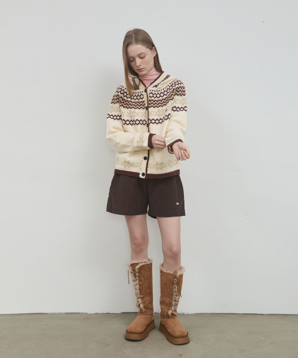 아노에틱(ANOETIC) BANDING CORDUROY SHORTS_BROWN