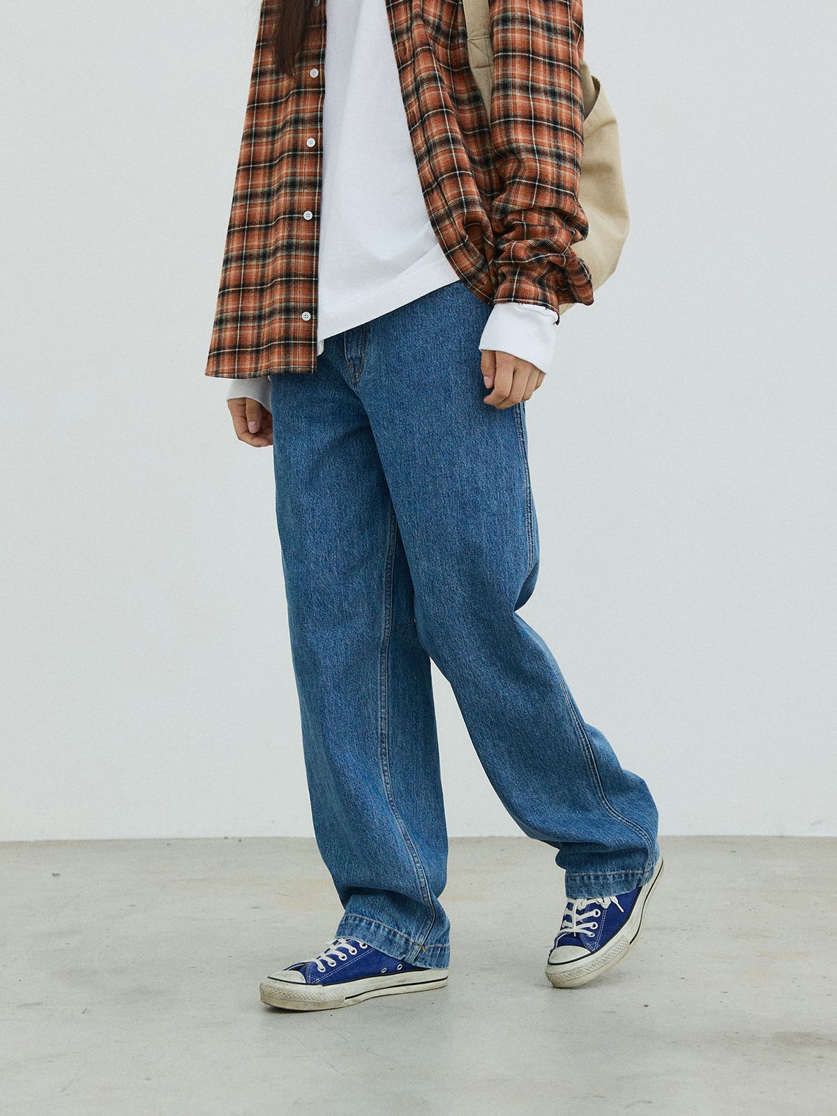 플라비즘(PLAVISM) Wide Fit Washed Denim - Light Blue
